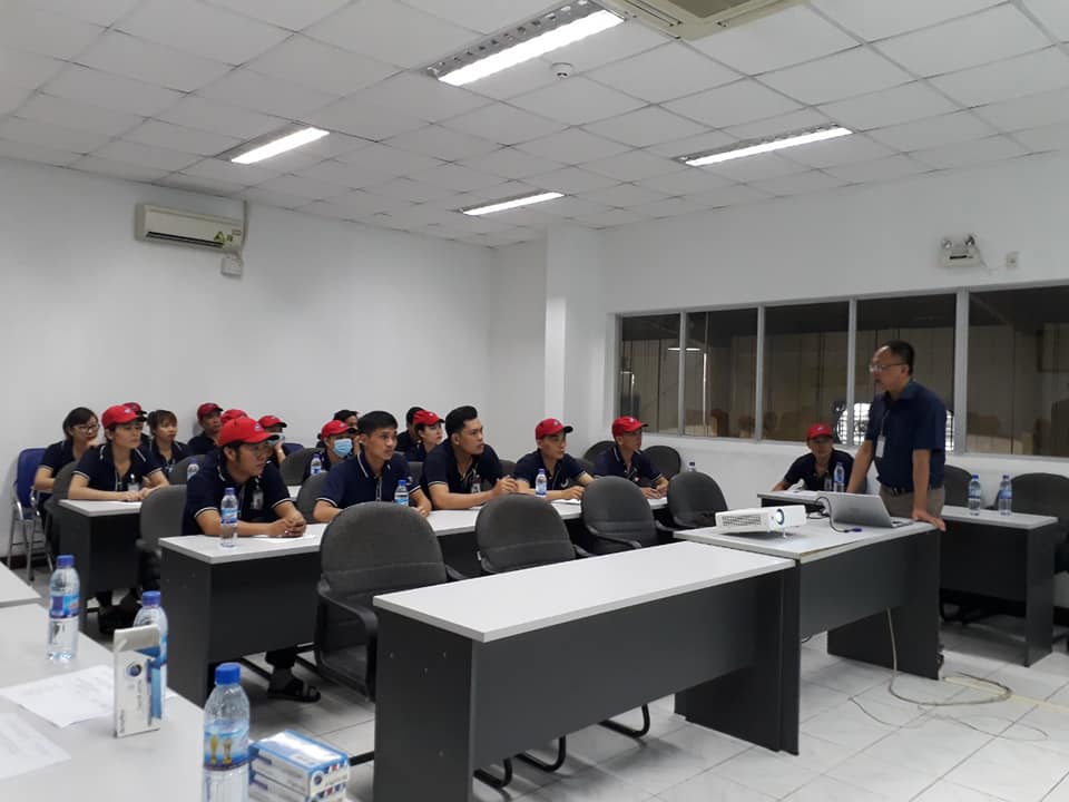 Huấn luyện an toàn lao động nhóm 2
