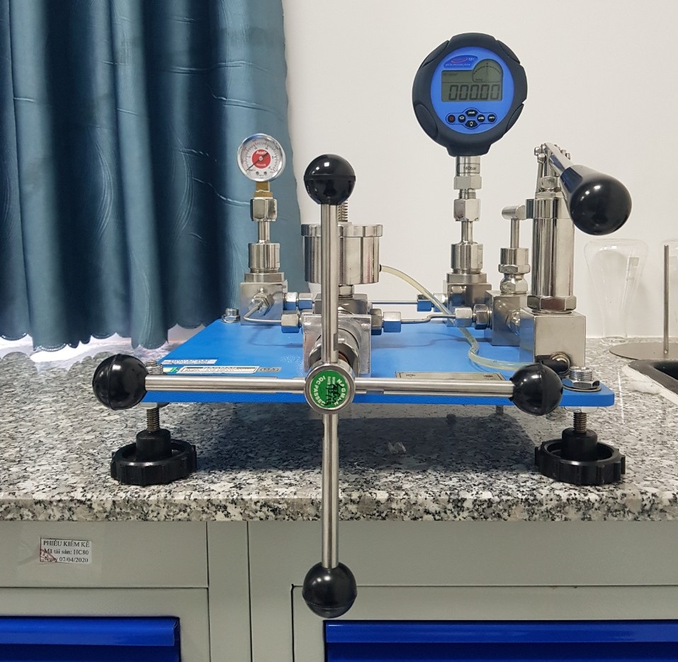 kiểm định áp kế