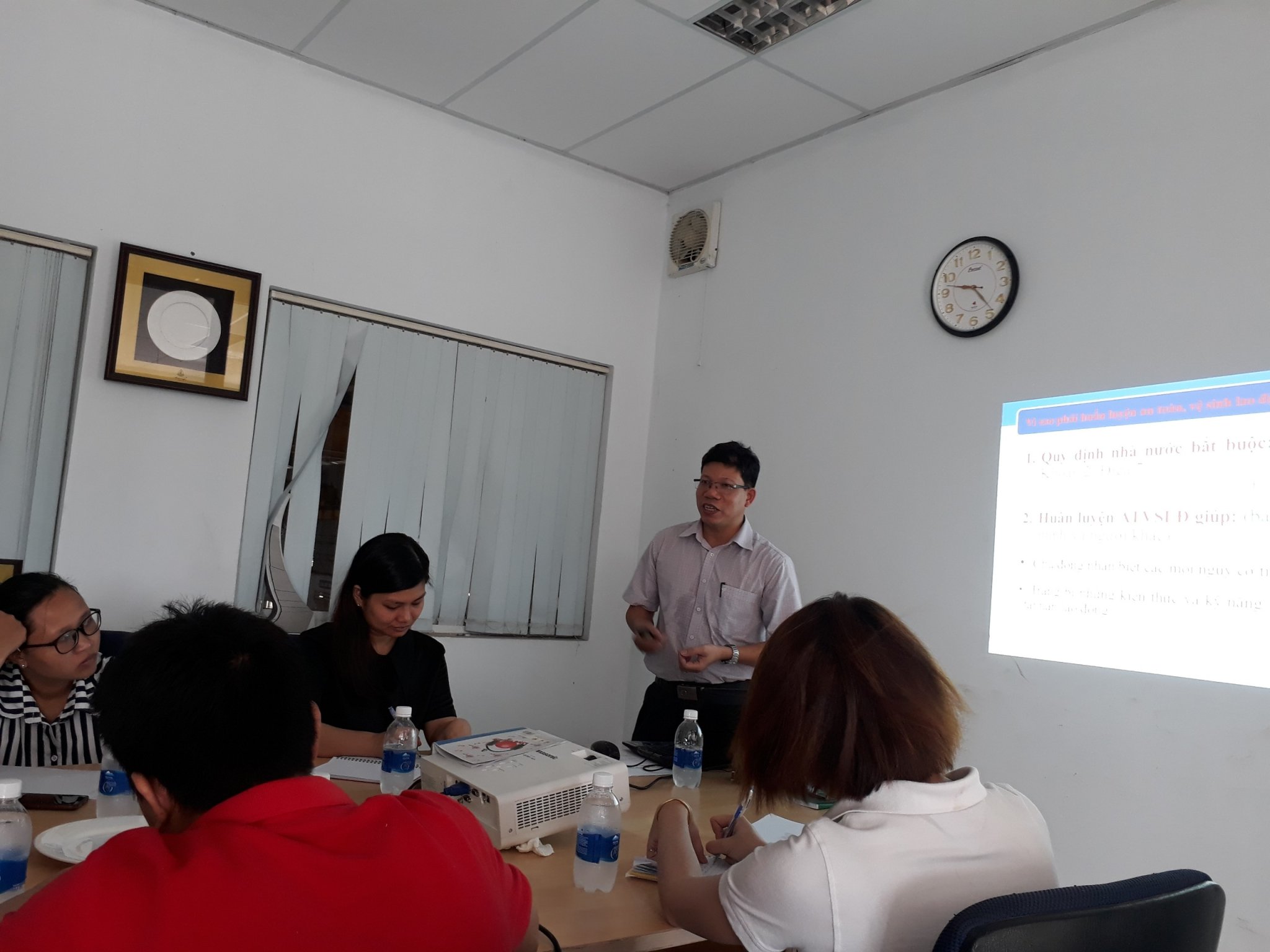 huấn luyện công ty Createch vina